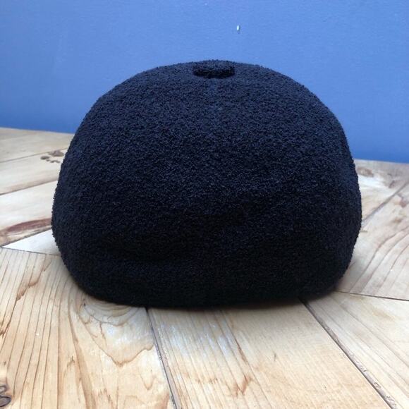 NWT Kids Black Bermuda Spacecap - Picture 9 of 10